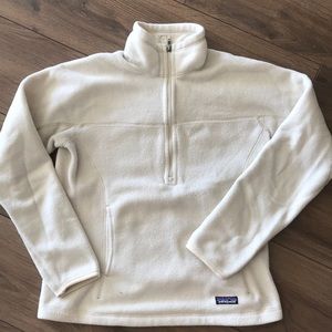 White Patagonia fleece pullover